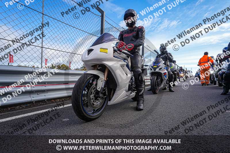 donington no limits trackday;donington park photographs;donington trackday photographs;no limits trackdays;peter wileman photography;trackday digital images;trackday photos